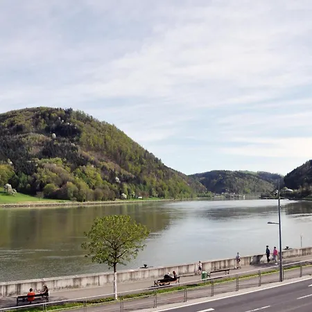 Wohnen Bei Schoergi Grein