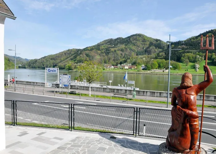 Wohnen Bei Schoergi * Grein