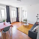 Wohnen Bei Schoergi *