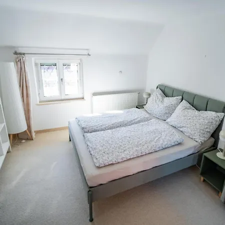 Wohnen Bei Schoergi Apartman