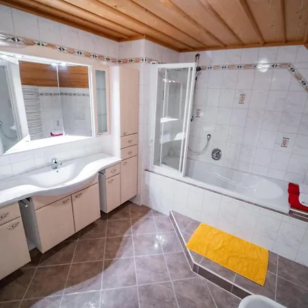 Wohnen Bei Schoergi *